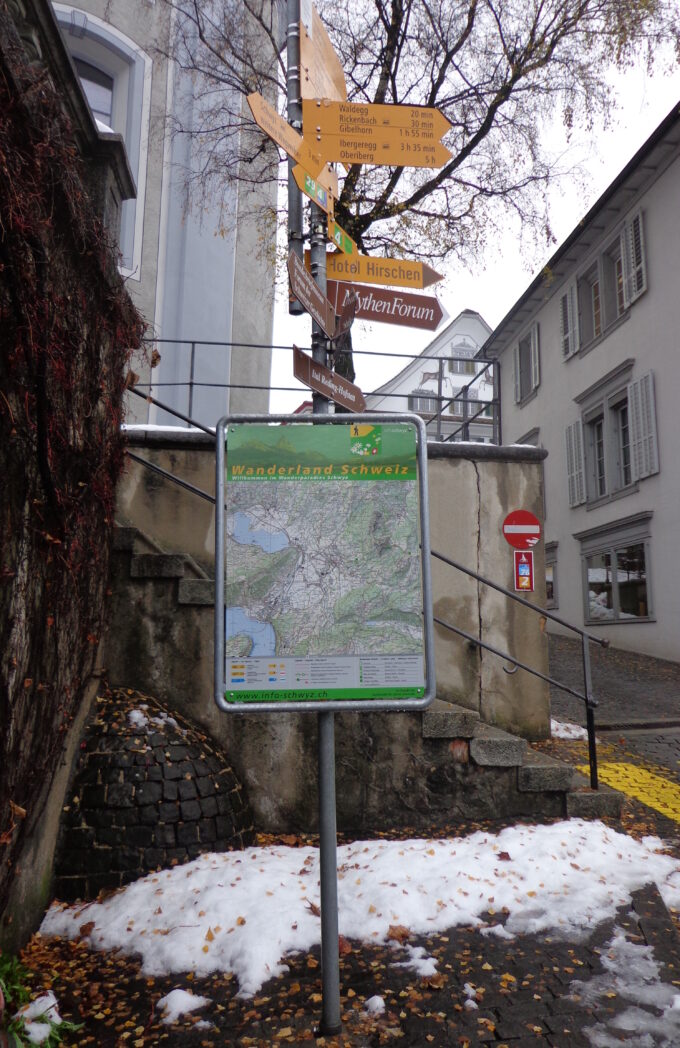 Wanderweg-Tafeln